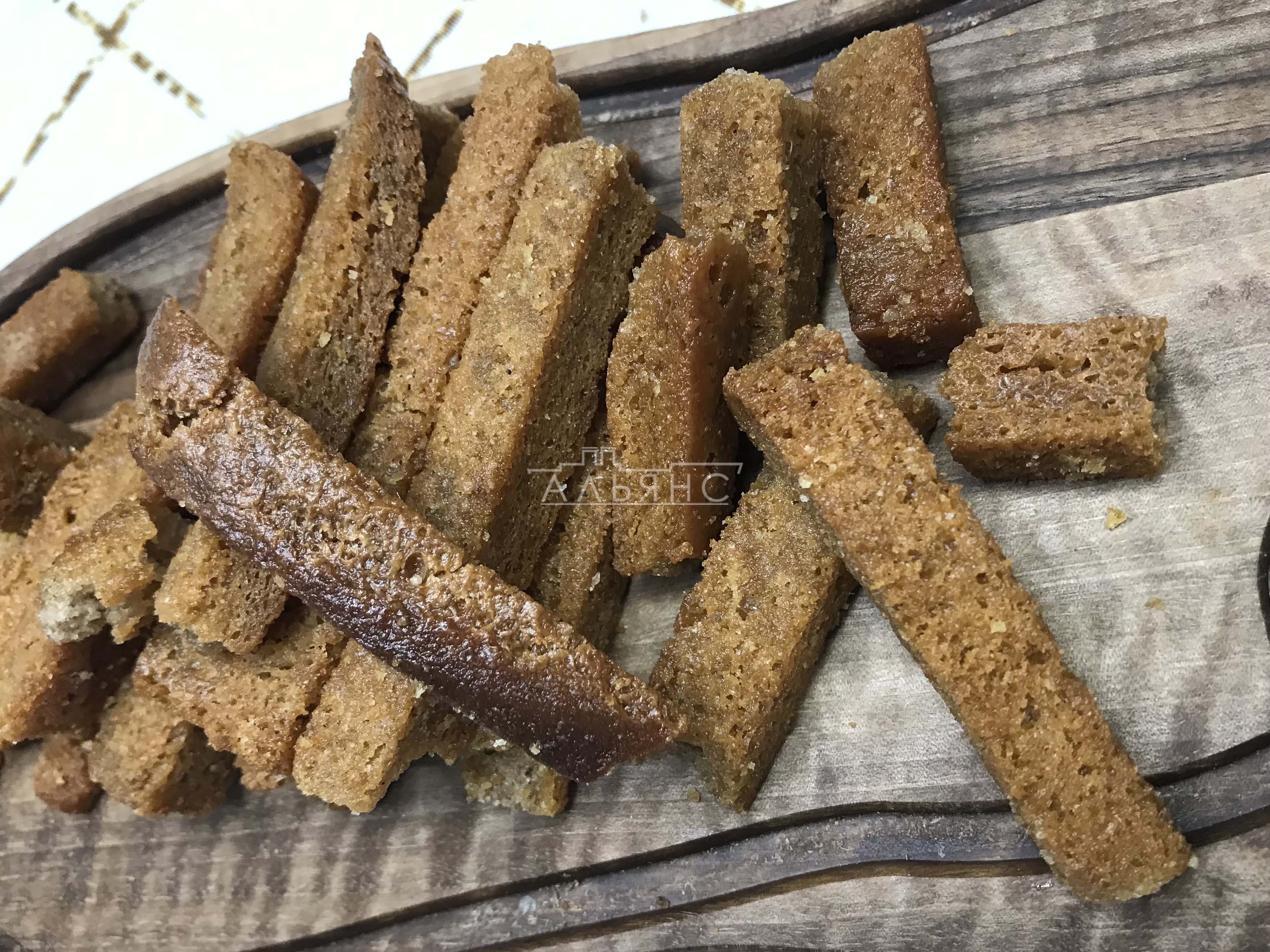 Деревенские гренки с чесноком в Пензе