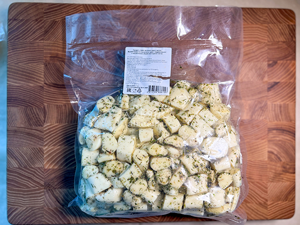 Сырный продукт ФЕРМЕРСКИЙ бочонок укроп чеснок в Пензе