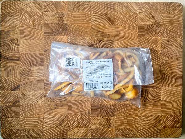 Сыр 150 гр ГОРНЫЙ СЫРОВАР (Ассорти копчёный) в Пензе