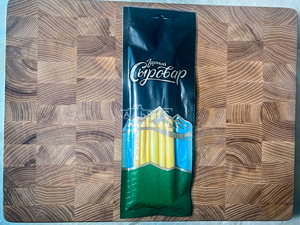 Сыр 60 гр ГОРНЫЙ СЫРОВАР (Балыковый копчёный) в Пензе