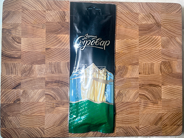 Сыр 60 гр ГОРНЫЙ СЫРОВАР (Нити копчёные) в Пензе
